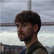 Joven profesor para estudiantes de ESO y Bachiller